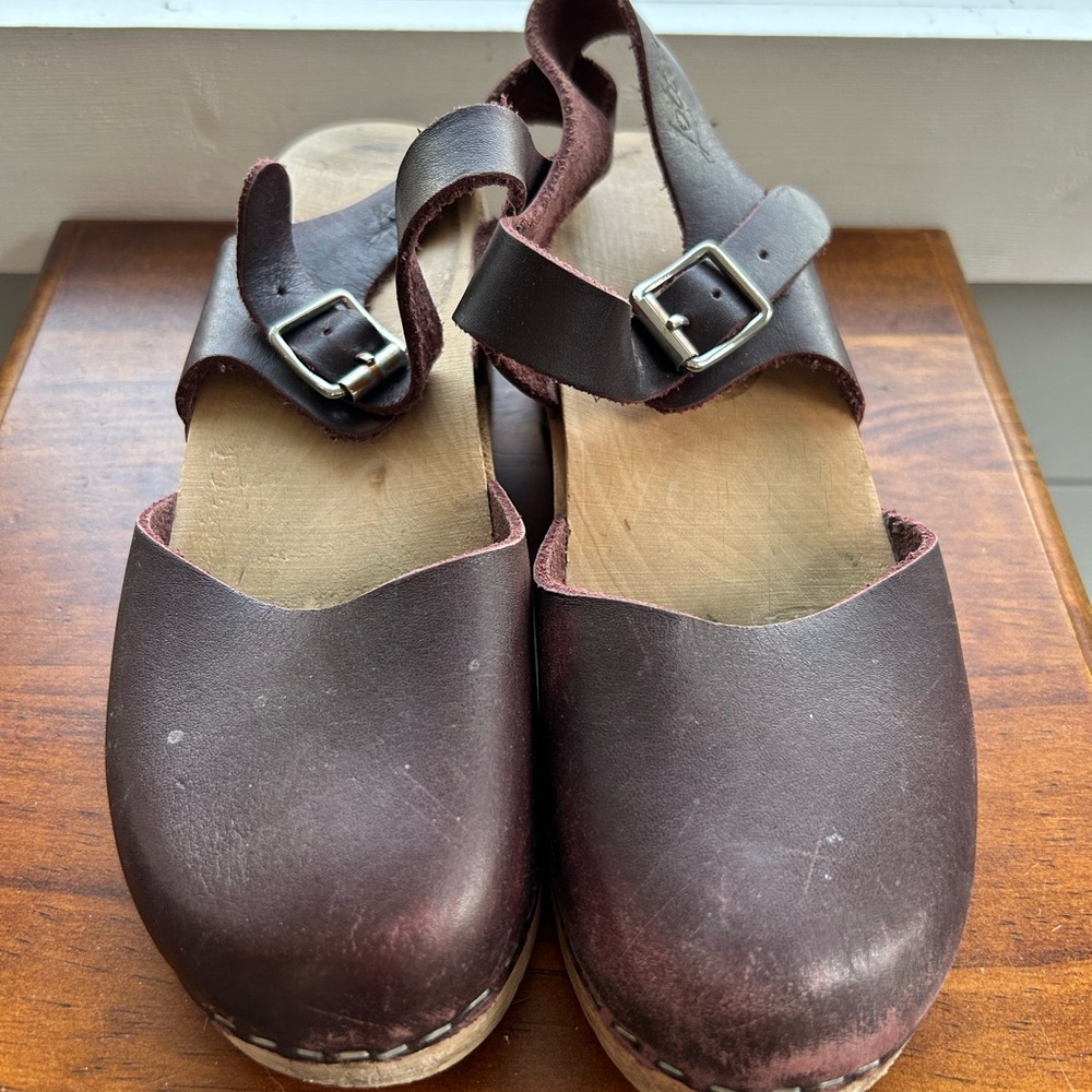 Deep Purple Leather Clogs with Buckle Strap